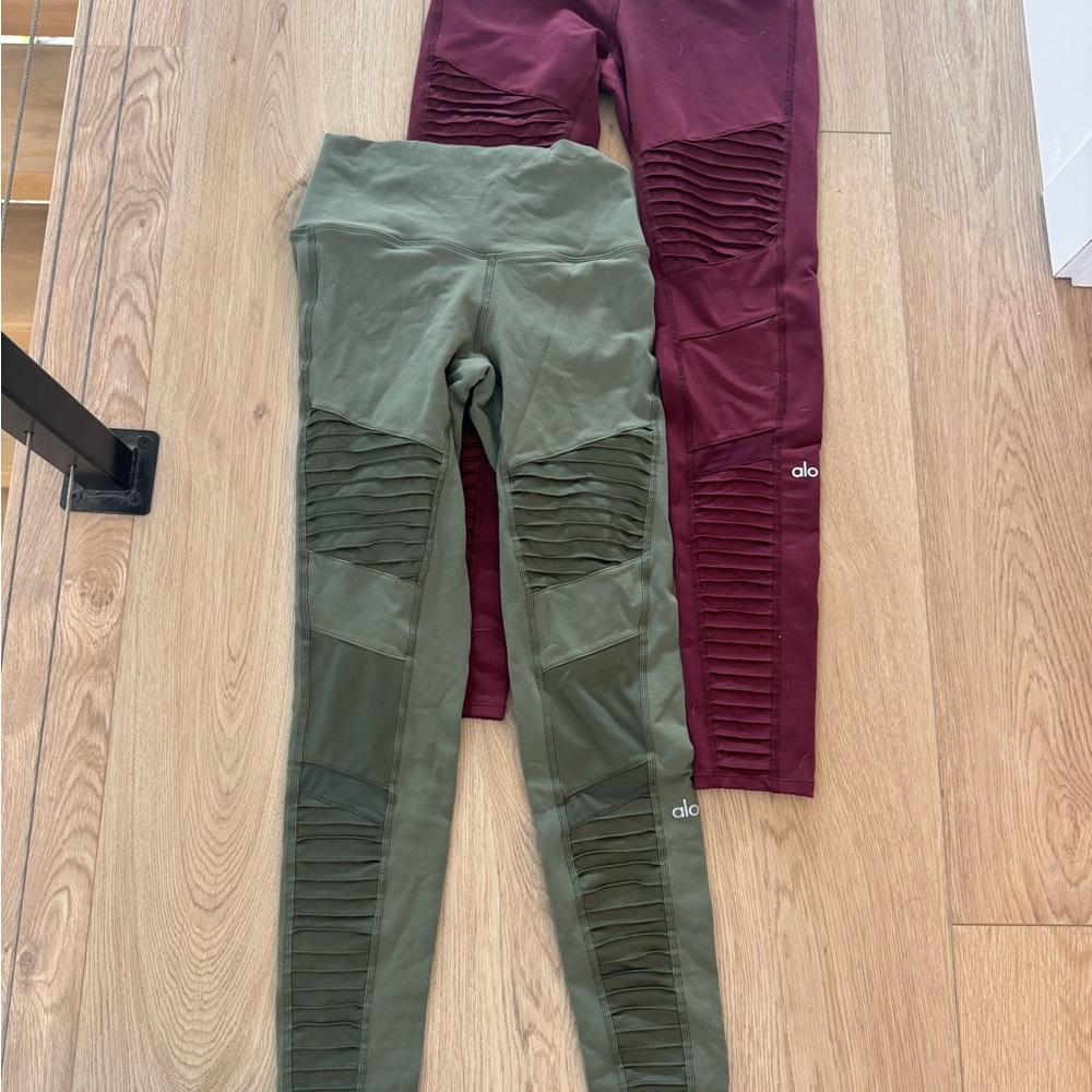 ALO Yoga Green and Burgundy Leggings